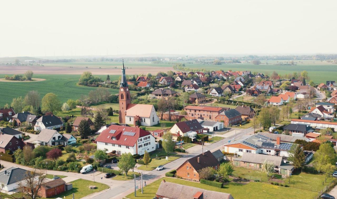 Hotel Am Uckersee Röpersdorf Εξωτερικό φωτογραφία
