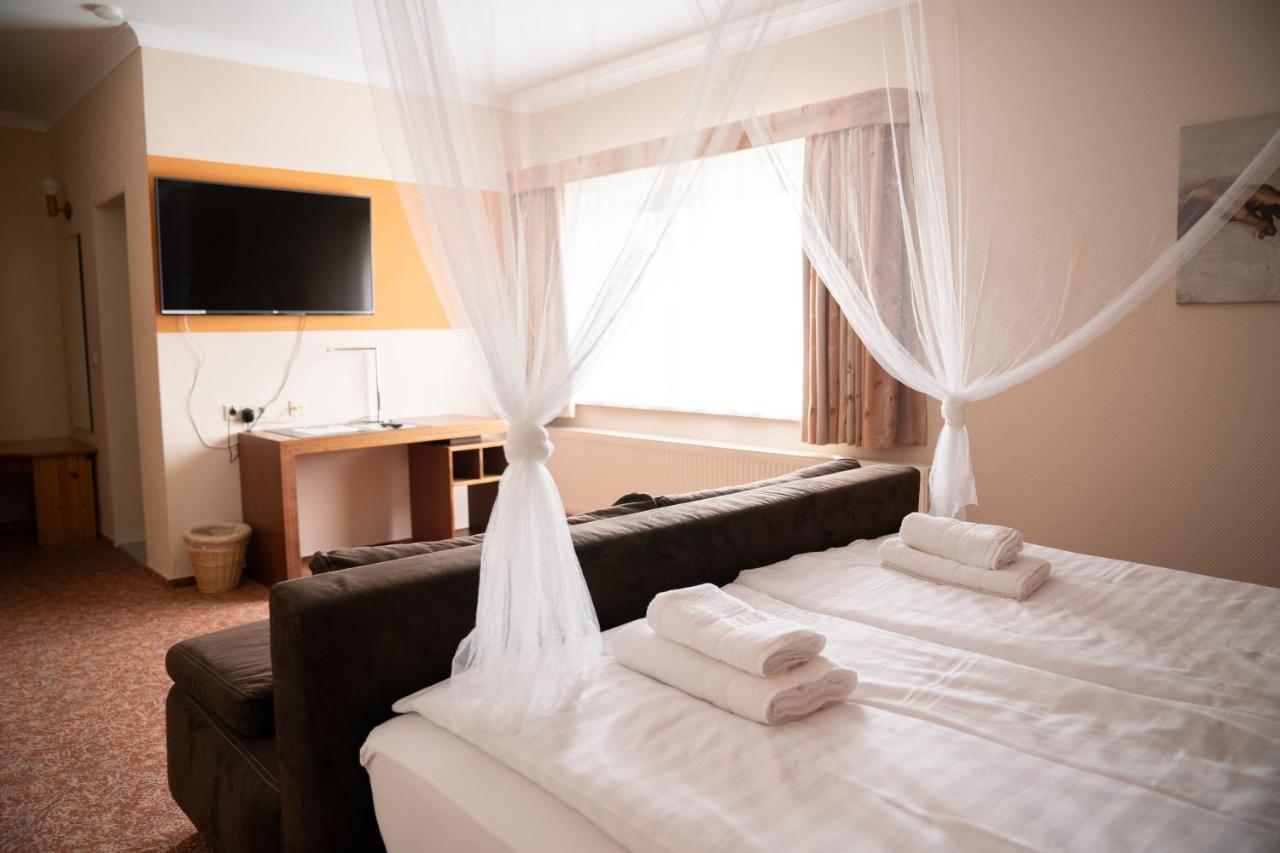 Hotel Am Uckersee Röpersdorf Εξωτερικό φωτογραφία